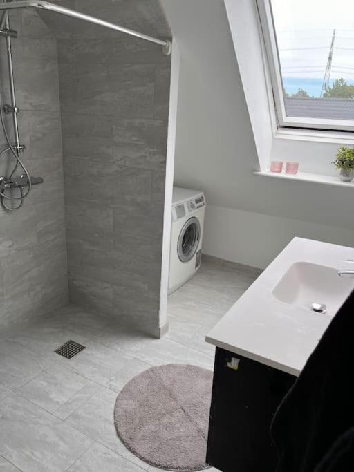 Stor Rummelig Lejlighed Med Egen P-Plads Kolding Luaran gambar